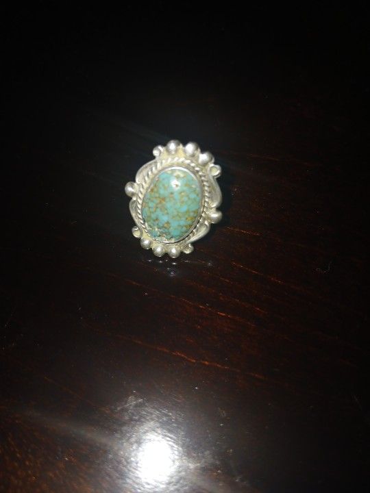 Turquoise ring.
Vintage