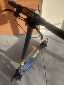 Electric scooter