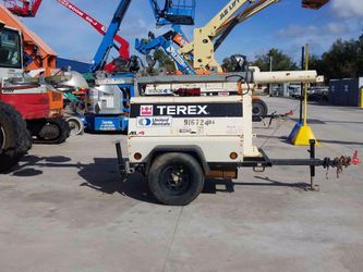 2012 Terex Light Tower