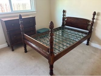 4 Poster Bed and Dresser