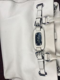 MICHAEL KORS WHITE LEATHER BAG