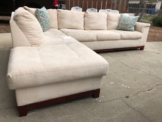 Macy’s sectional w queen size bed