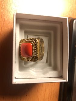 Lia Sophia ring size 7