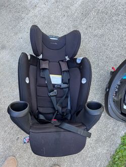 Evenflo revolve Infant Car Seat with base