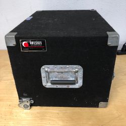 Odyssey Carpeted Case 21x15x13 (Used)