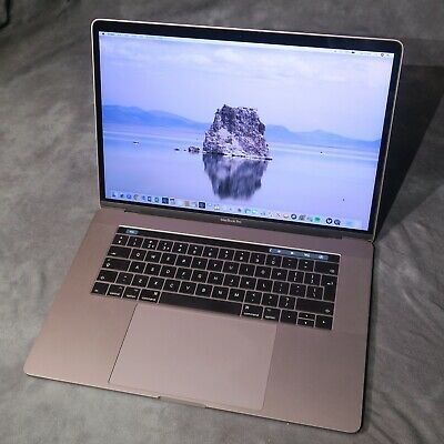 Apple MacBook