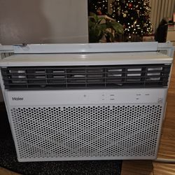 (Haier) Window Air Conditioner With Remote Control 