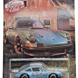 HOT WHEELS 71 PORSCHE 911 SILVER SERIES 