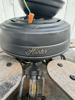 Ceiling Fan (Hunter)