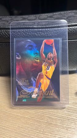 1996-97 Flair Showcase - Kobe Bryant #31 Row 2 (RC)