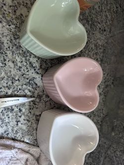9 Heart Shaped Cat Bowls