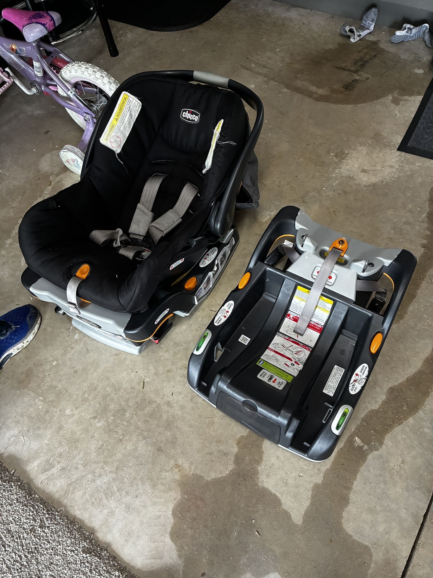 Chico Infant Car Seat And 2 Bases
