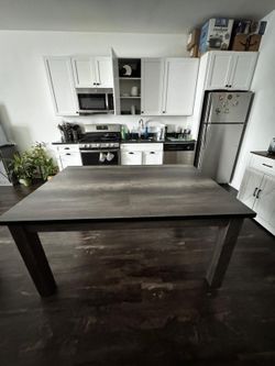 Kitchen table