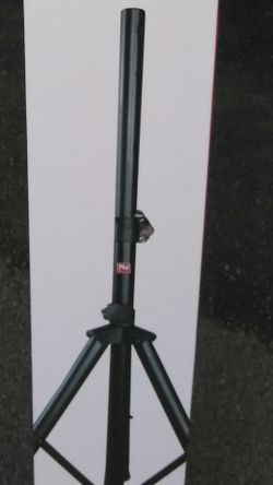 Heavy duty speaker stand