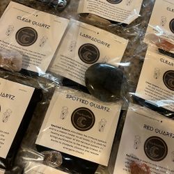 Set Of 25 Individually Wrapped 💎crystals (Party favors/g