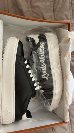 Louis Vuitton, Women Size 37