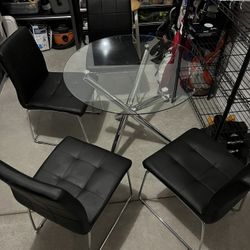 48” Glass Table With 4 Chairs