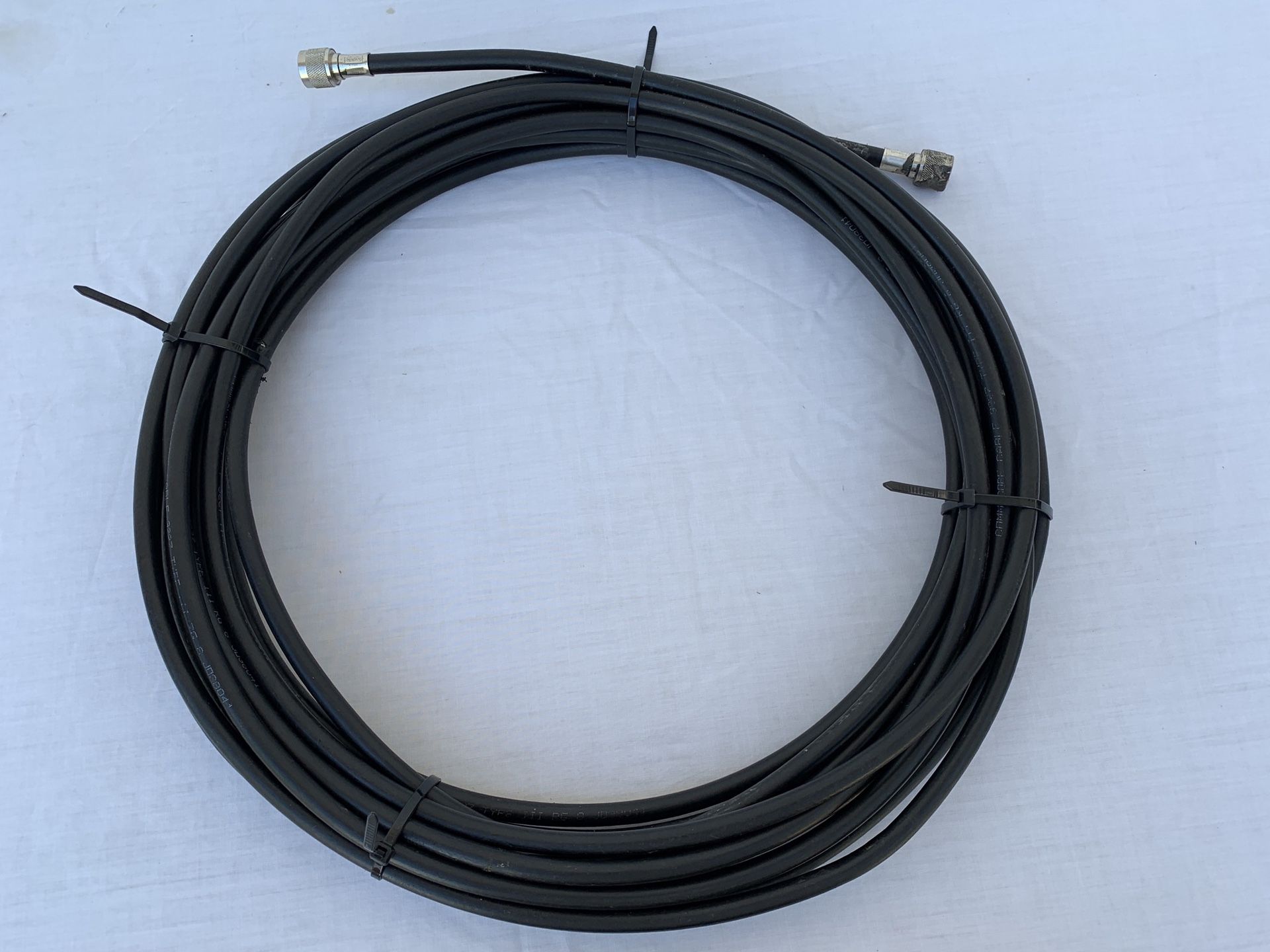 Commscope RG8 RG 8 3227 Type II coaxial cable, 20 ft