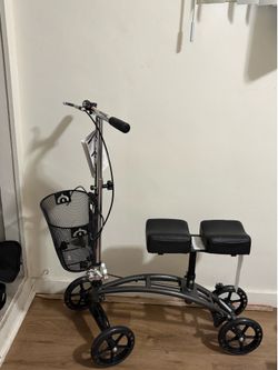 Brand new knee scooter