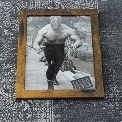 Mil Mascaras Mexican Lucha Libre Wrestler Framed Photo 8.5" x 11"