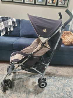 Maclaren umbrella stroller