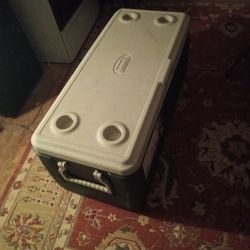 150 Quart Coleman Green Cooler