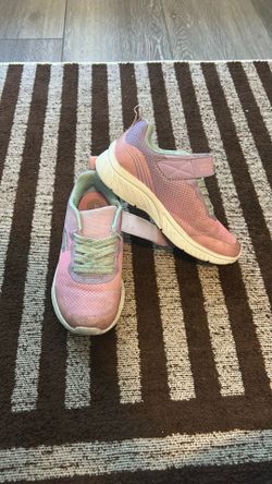 Girls Walking Shoes - Skechers