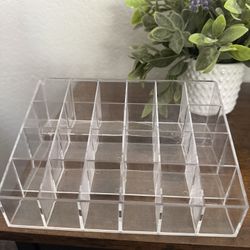 Lipstick Holder (24 Spaces)