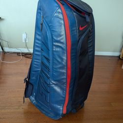 Tennis Backpack Nike Court Tech 1 Racquet Bag for Sale in Inglewood, CA - OfferUp Tennis Backpack Nike Court Tech 1 Racquet Bag for Sale in Inglewood, CA - OfferUp