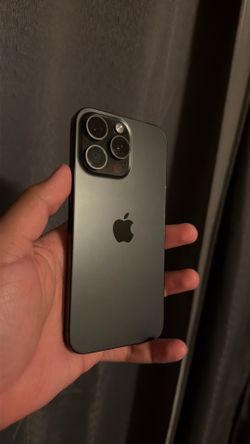 iPhone 15 Pro Max
