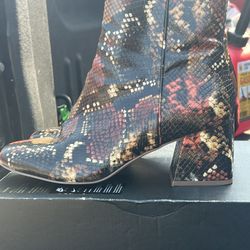 Steven Madden Boots