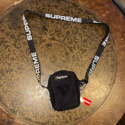 🔥 Supreme Crossbody Bag (Unisex) 🔥