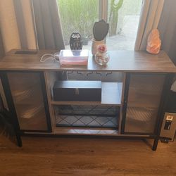 Mini Bar
