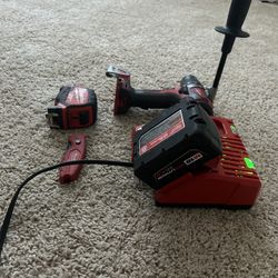 Milwaukee 18v Hammer Drill Set