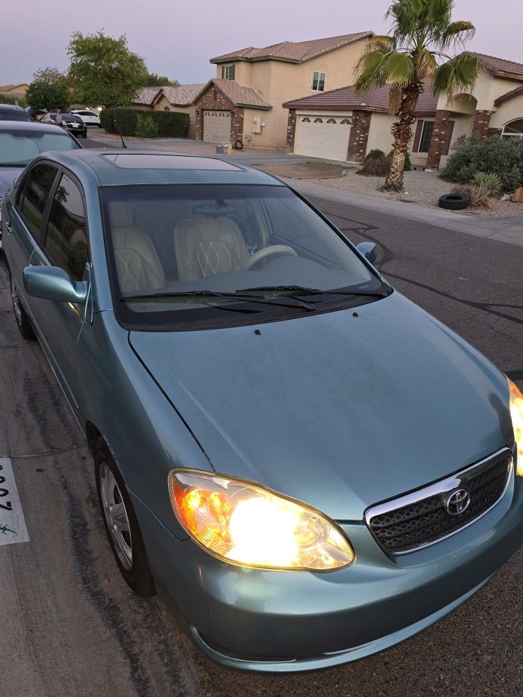 2005 Toyota Corolla