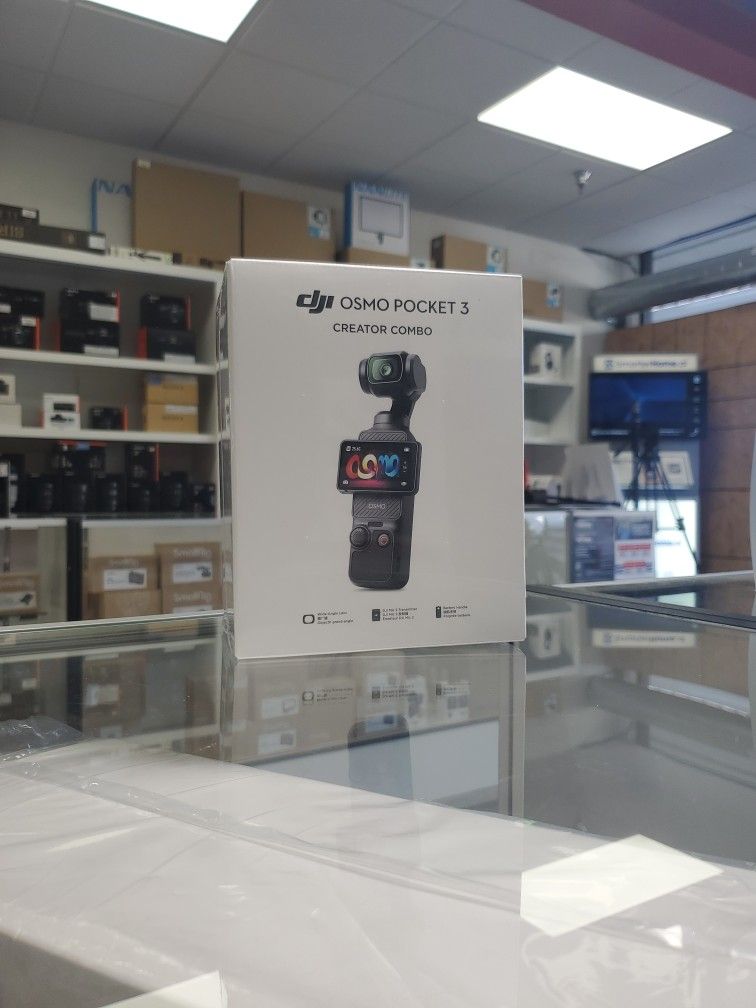 DJI Osmo Pocket 3 Creator Combo
