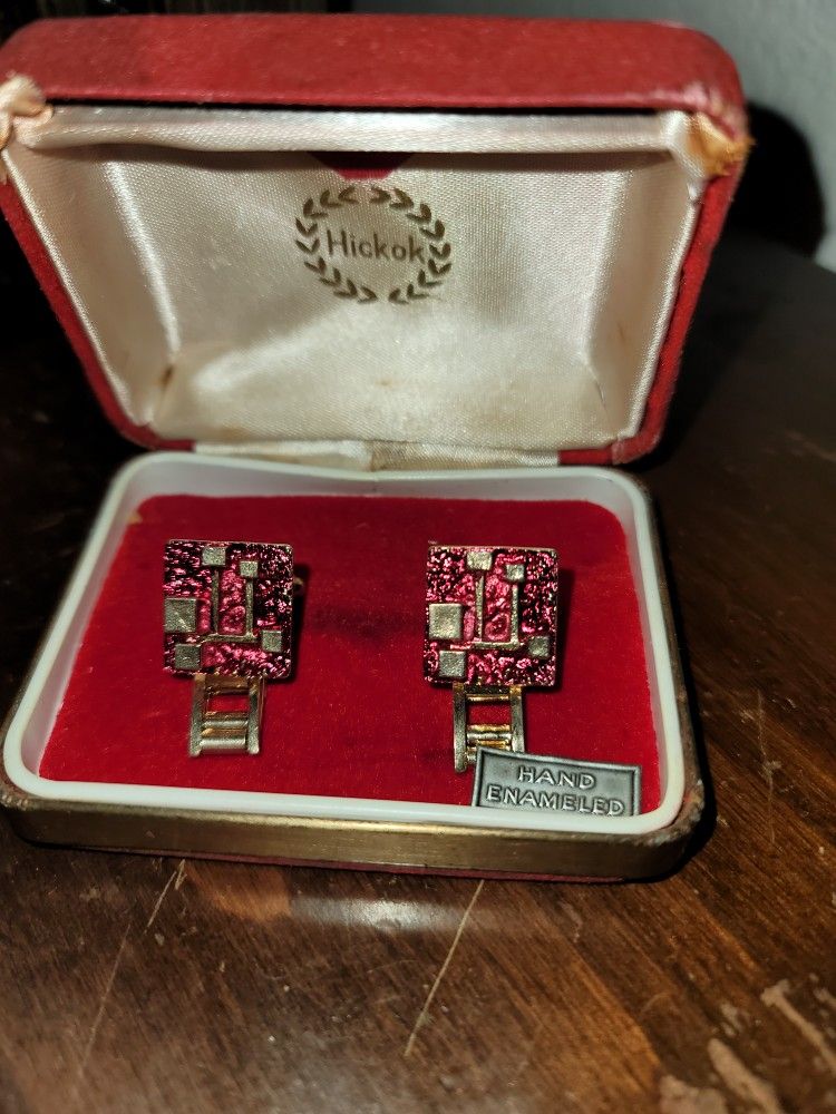 Enameled Mid-century Cuff Links
