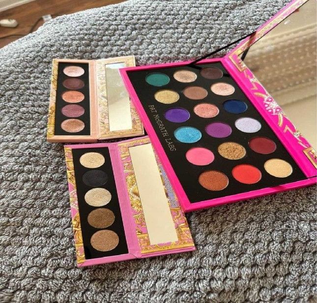 summer enjoy Colorful Makeup Palettes for Any Look and Event
