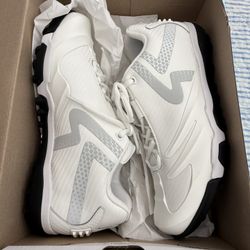 Brand New Turf Softball Woman Shoes 