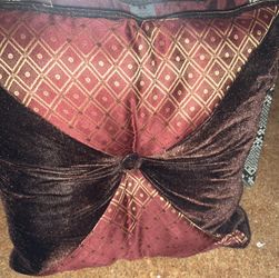 Accent Pillow 