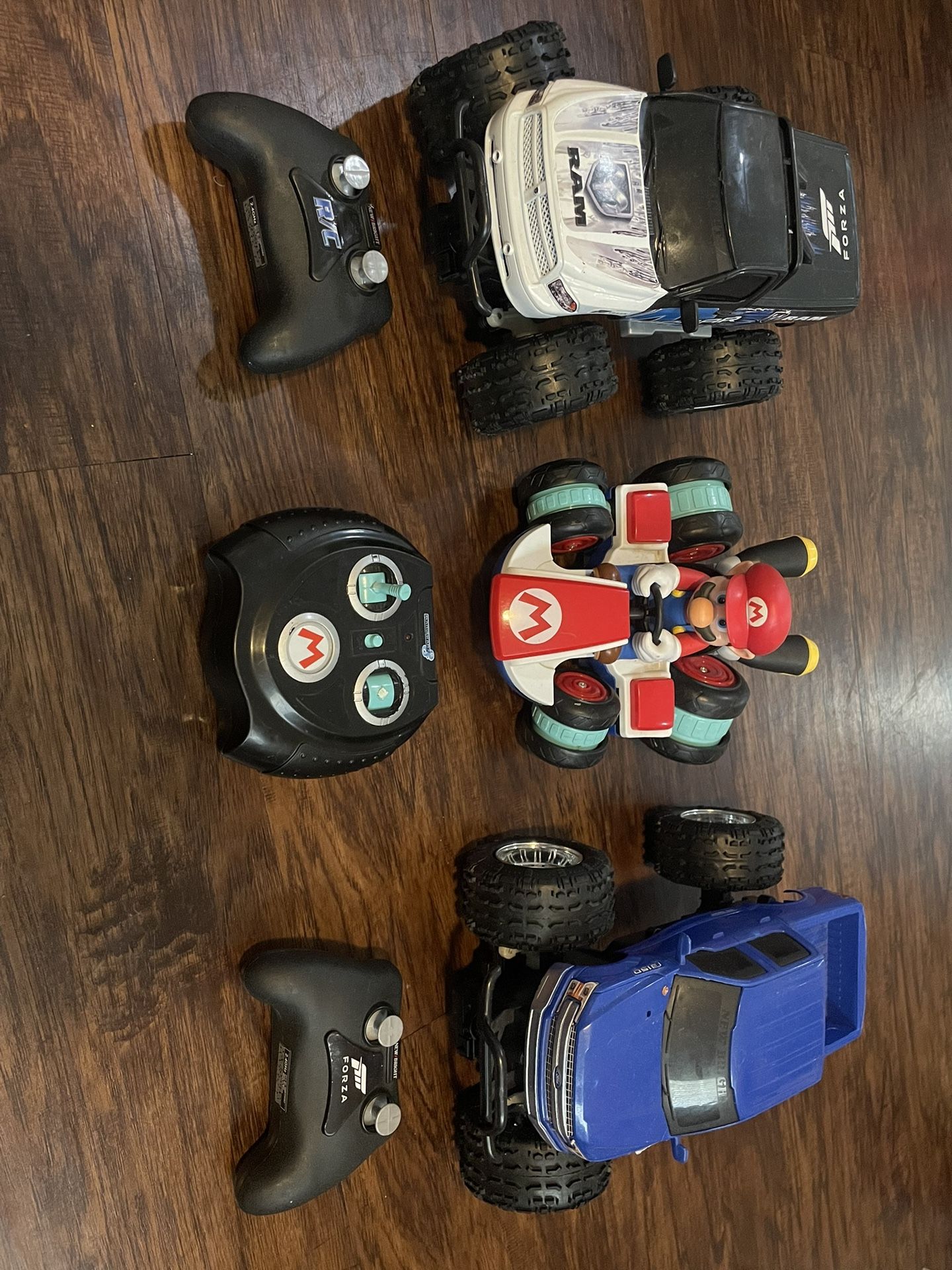 Remote Control Vehicles 