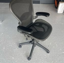 Herman Miller Aeron Chair