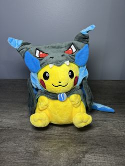 Pokémon Pikchau x Mega Charizard Costume Toy