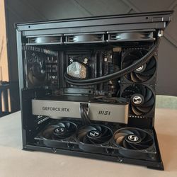 Brand New High End Gaming PC - 9800X3D & 4070 Ti SUPER