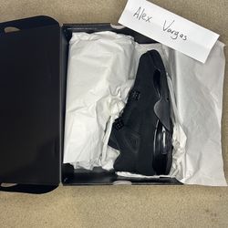 Black Cat Jordan 4