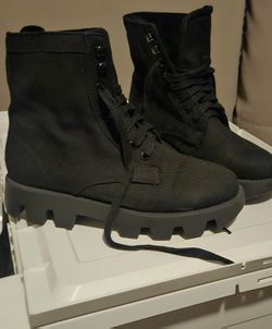 Black Boots