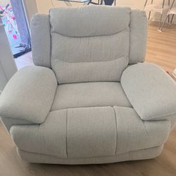 Over Size Recliner 