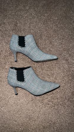 Michael Shannon, bootie heels, plaid, size 8