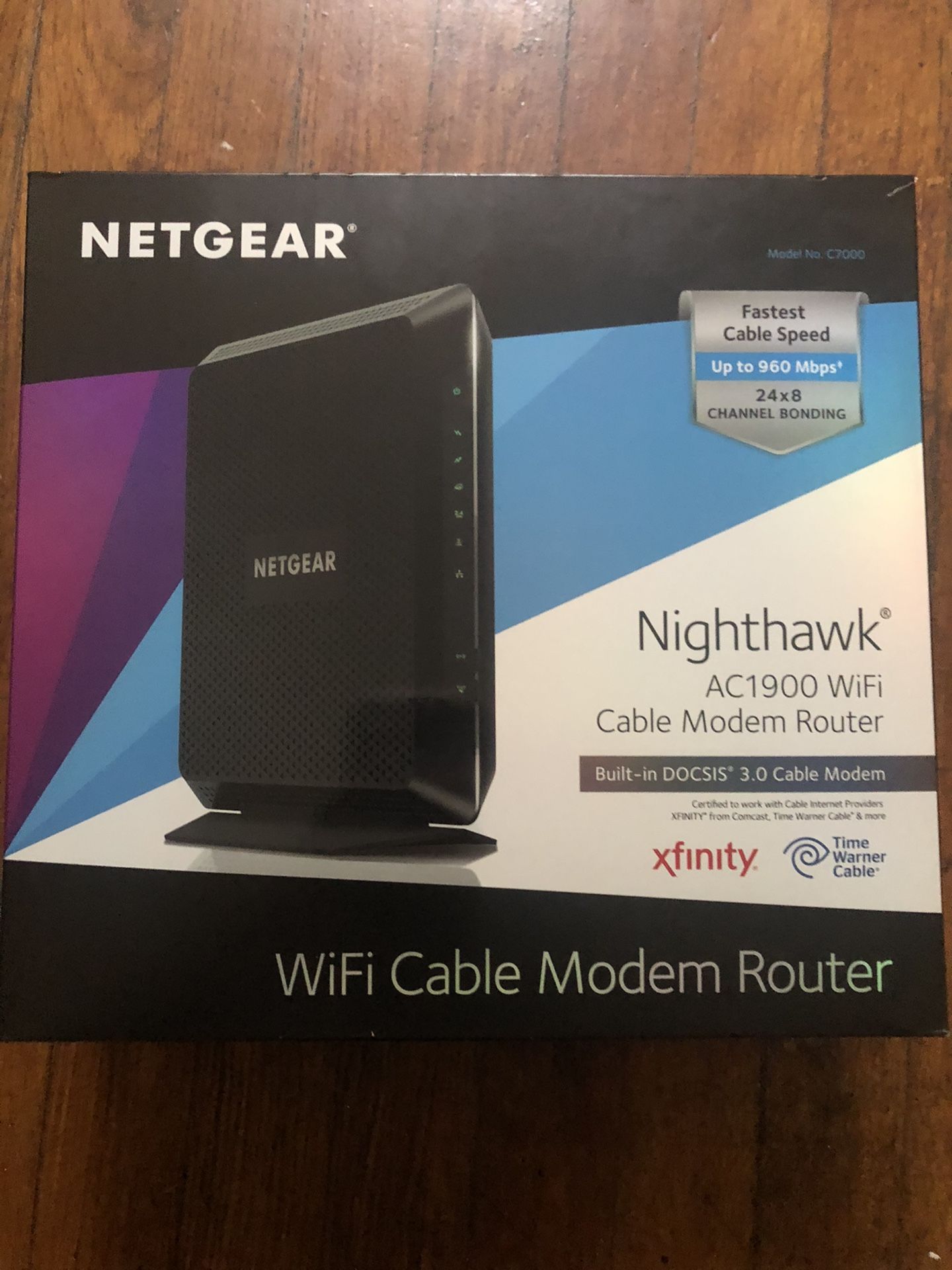 Netgear NightHawk AC1900 WiFi cable modem router