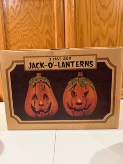 VINTAGE CAST IRON HALLOWEEN JACK-O-LANTERNS